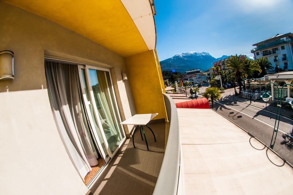 Hotel Primo Riva del Garda Dış mekan fotoğraf